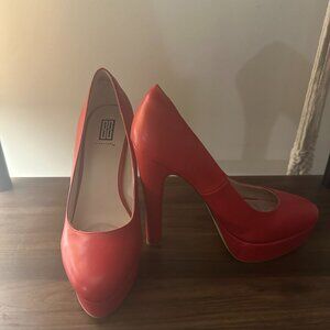 Shoe Dazzle Red High Heel Size 9